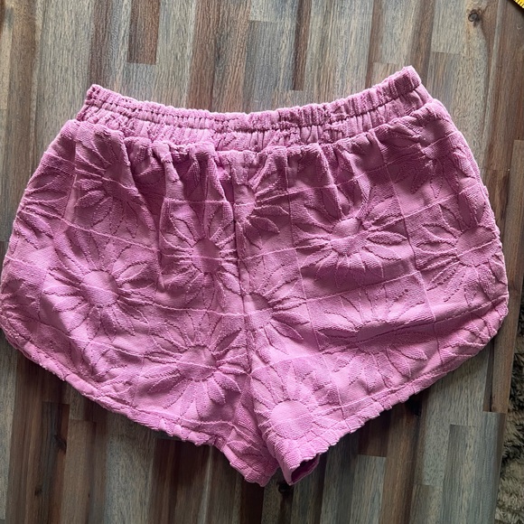 L*Space High Waist Textured Shorts - Light Pink - Picture 4 of 10